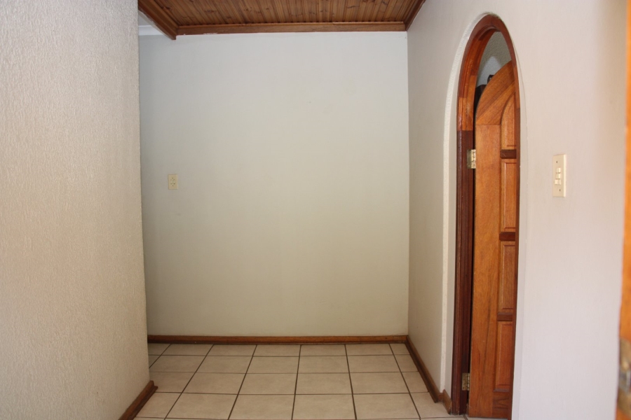 5 Bedroom Property for Sale in Universitas Free State